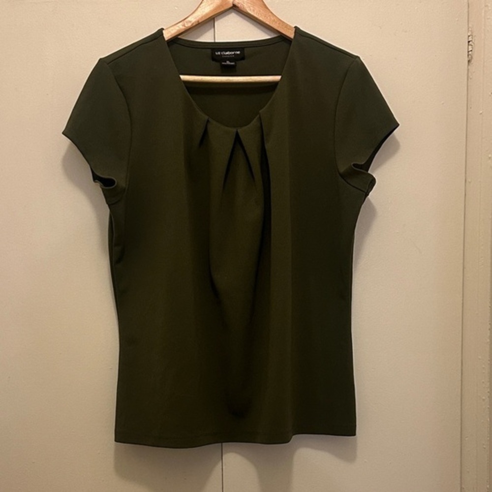 Liz Claiborne Olive Green Pleated Short-Sleeve Blouse